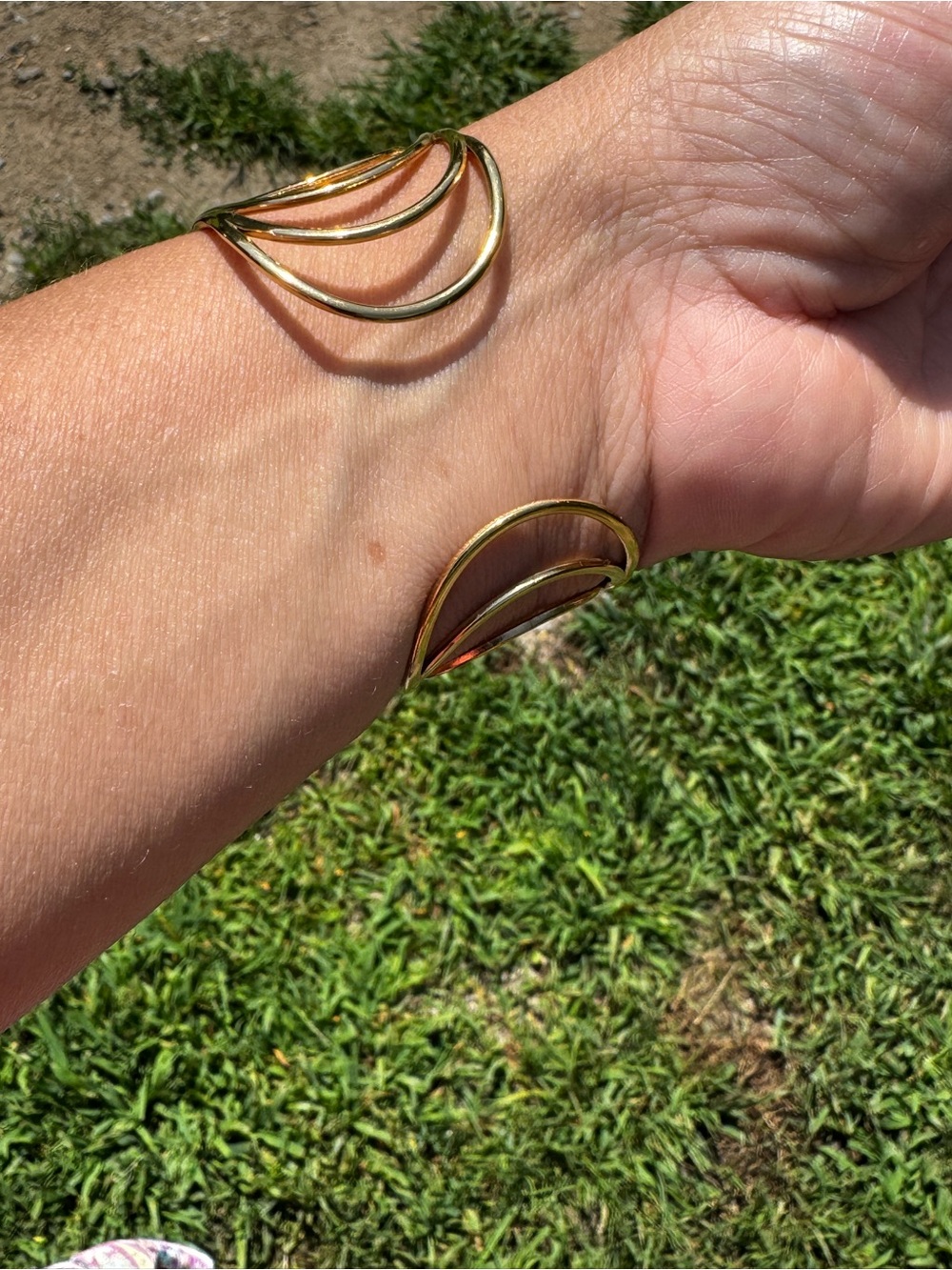Gold Tone Stainless Steel Openwork Cuff Bracelet Adjustable Statement Bangle - Picture 5 of 7